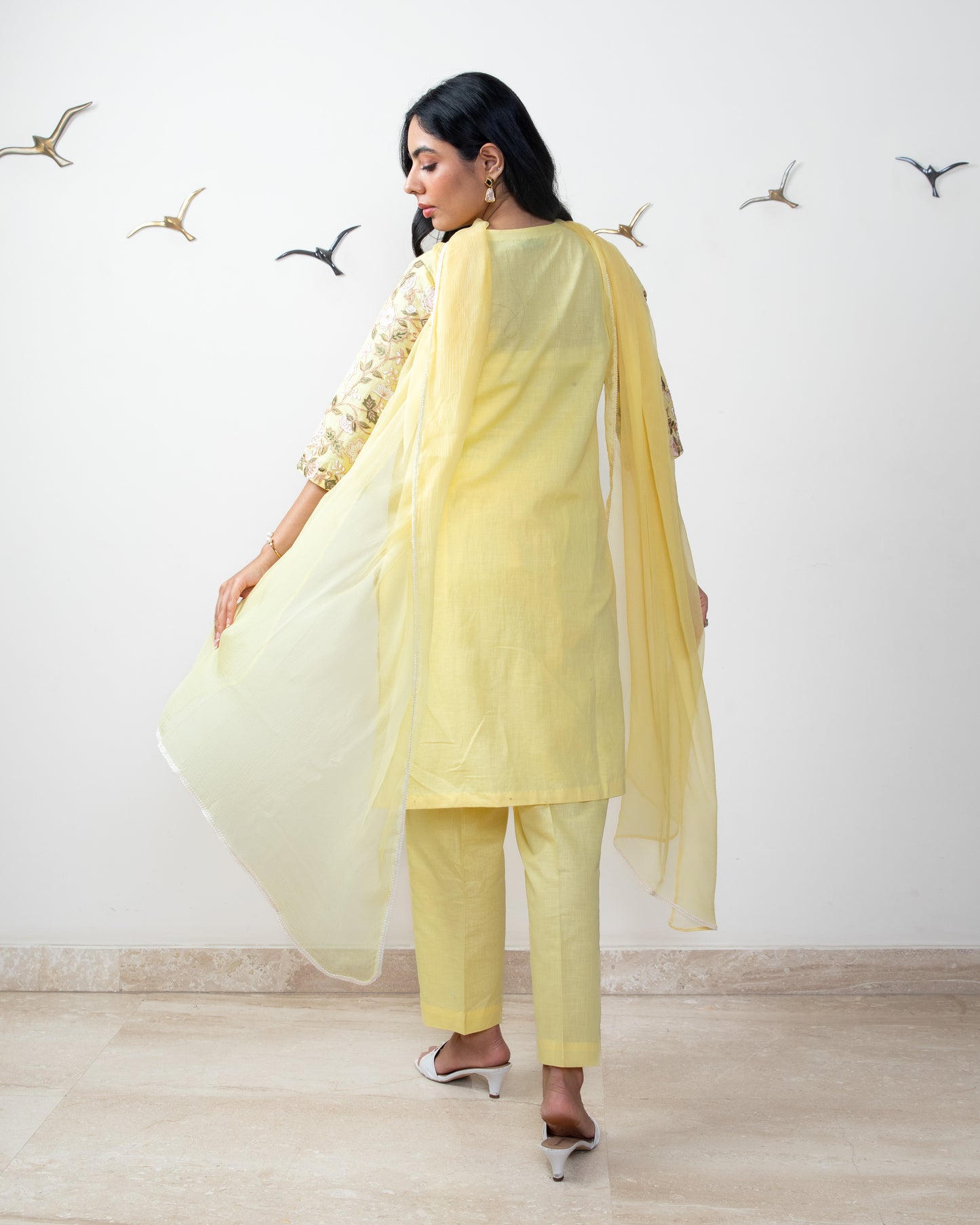 Classy Tunic Set With Chiffon Dupatta