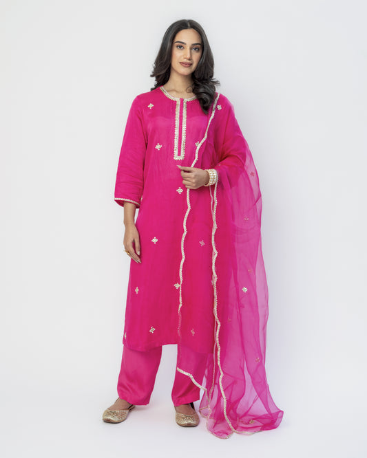 Fuchsia Tunic Set with Organza Dupatta, Resham French Knot Embroidery