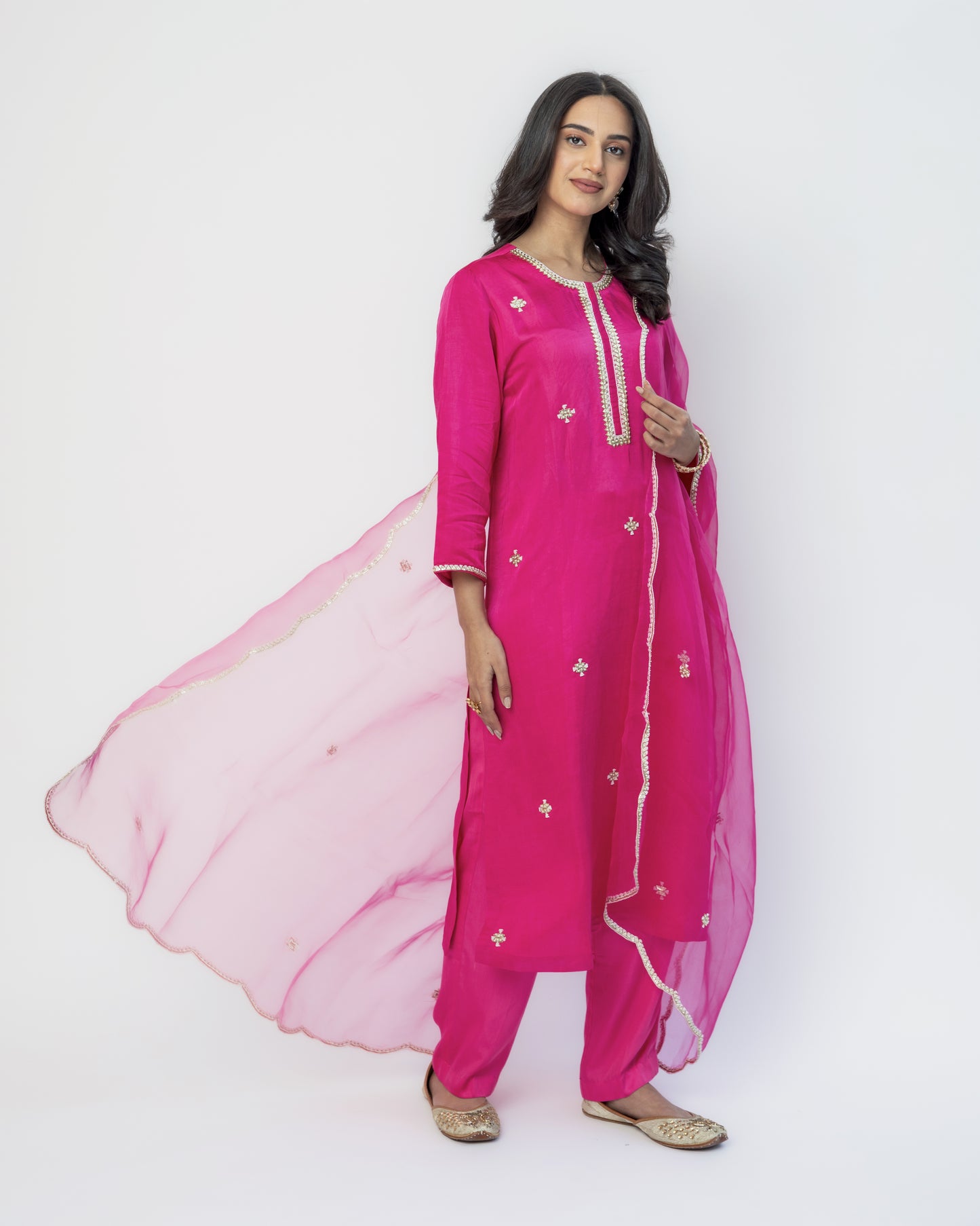 Fuchsia Tunic Set with Organza Dupatta, Resham French Knot Embroidery