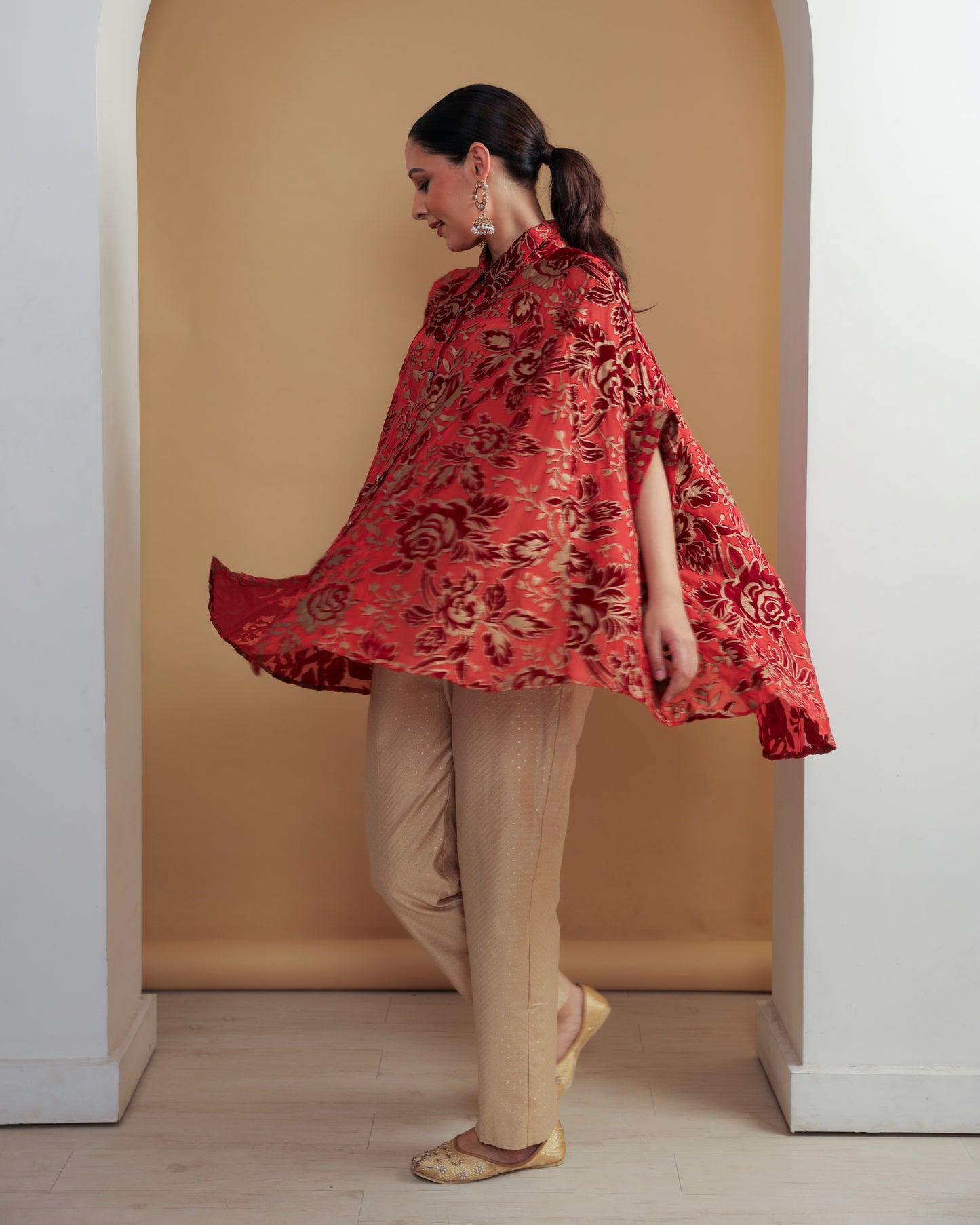Devoré Velvet Cape Shirt Mahroom