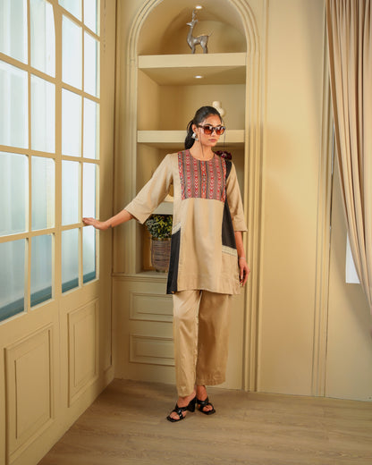 Taupe Black Color Block Set