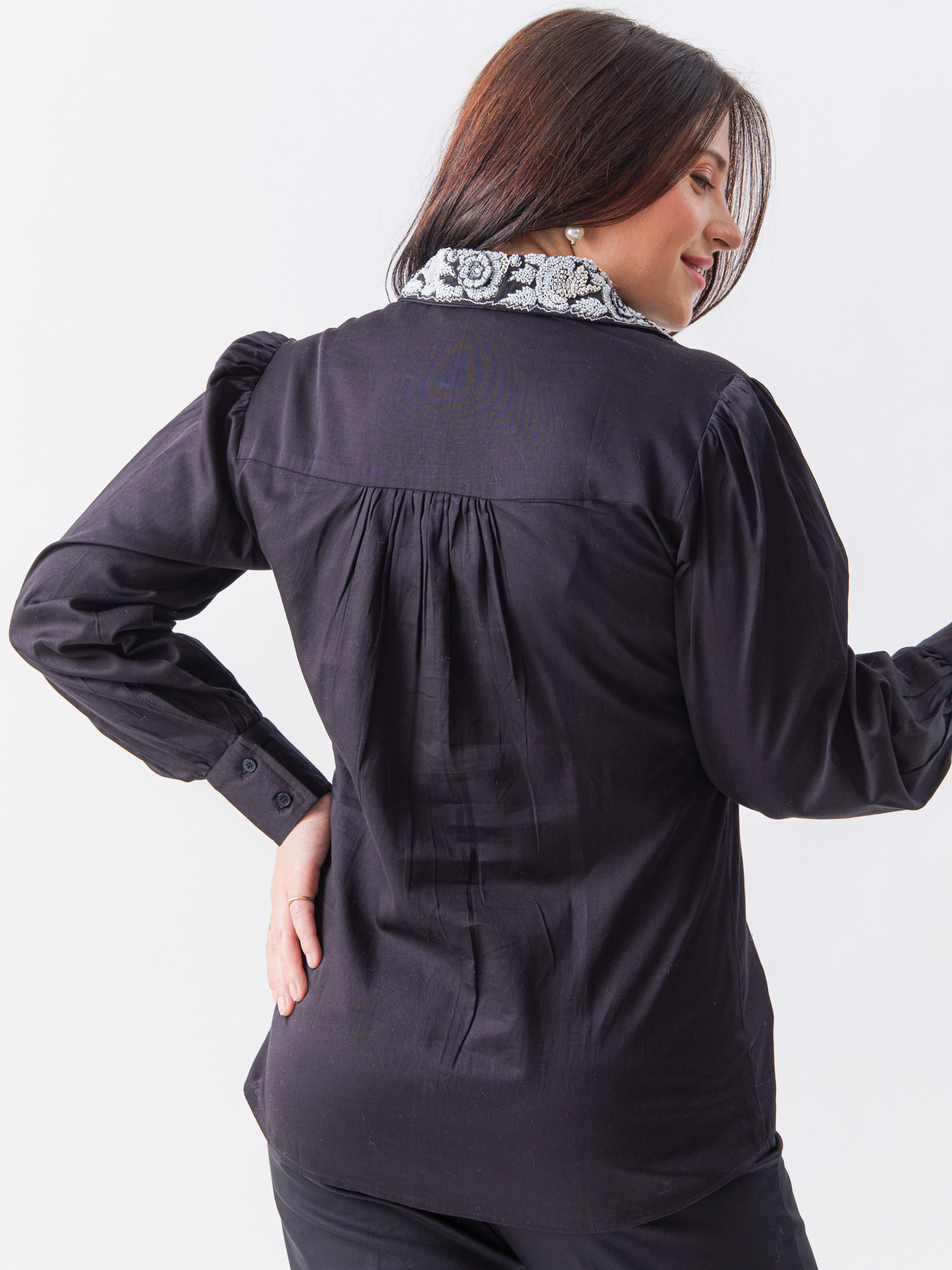 Lagom Black Shirt With Pearl Embroidery Collar