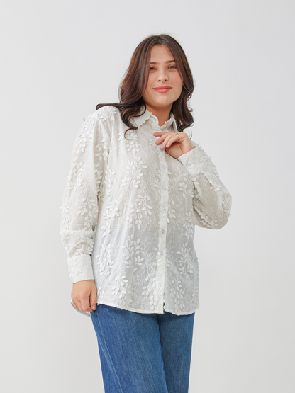 Fika White Shirt With 3d Embroidery