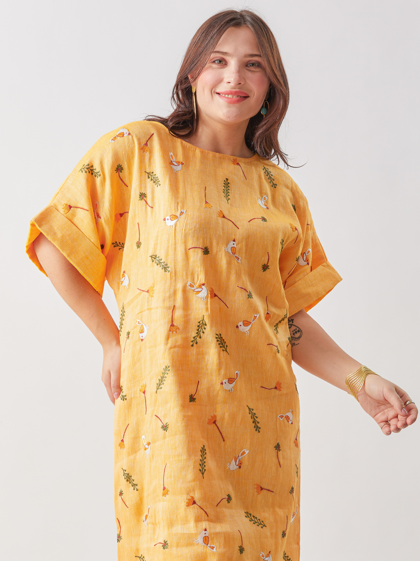 Haru Oversized Dress With Single Tanka Bird Embroidery