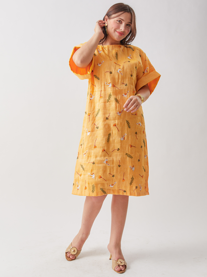 Haru Oversized Dress With Single Tanka Bird Embroidery