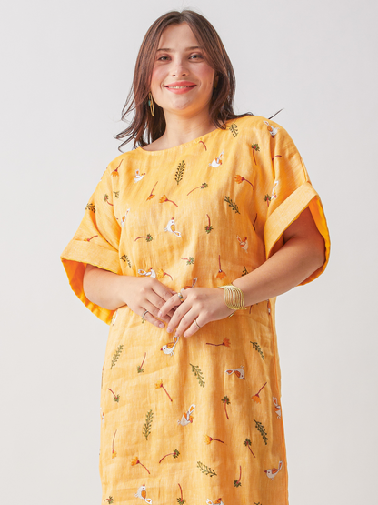 Haru Oversized Dress With Single Tanka Bird Embroidery